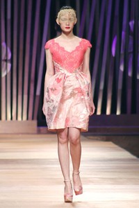 Sebastian Gunawan Collection 2013 Club Dahlia at Grand Ballroom Hotel Mulia. Senayan. Jakarta. [Foto: Mohammad Abduh/Wolipop]