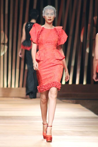 Sebastian Gunawan Collection 2013 Club Dahlia at Grand Ballroom Hotel Mulia. Senayan. Jakarta. [Foto: Mohammad Abduh/Wolipop]