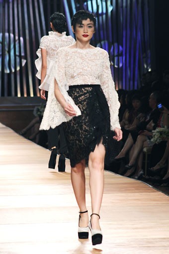 Sebastian Gunawan Collection 2013 Club Dahlia at Grand Ballroom Hotel Mulia. Senayan. Jakarta. [Foto: Mohammad Abduh/Wolipop]