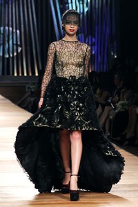 Sebastian Gunawan Collection 2013 Club Dahlia at Grand Ballroom Hotel Mulia. Senayan. Jakarta. [Foto: Mohammad Abduh/Wolipop]