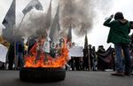 Mahasiswa Demo DPR Tolak RUU Kamnas