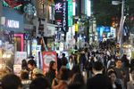 Mengintip Myeongdong, Surga Belanja di Seoul