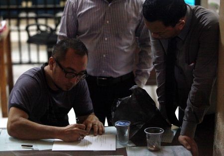 Nikita Mirzani Ketahuan Pakai Ponsel di Tahanan!