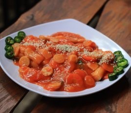 Berburu Makanan Korea di Tokki Pokki