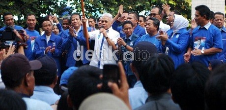 Jeblok di Survei, PAN Tetap Pede Raih Double Digit di Pileg 2014