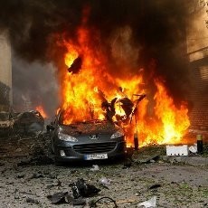 Serangan Bom Tewaskan Pejabat Intelijen, PM Libanon Didesak Mundur