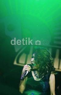 JakJazz ini akan digelar hingga Minggu (21/10). Sejumlah musisi jazz terkenal siap memberi penampilan terbaik mereka.