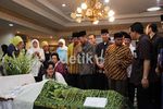 Wapres Melayat Alm. Wiyogo Atmodarminto