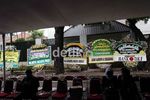 Bunga Duka Cita Penuhi Rumah Mantan Gubernur DKI