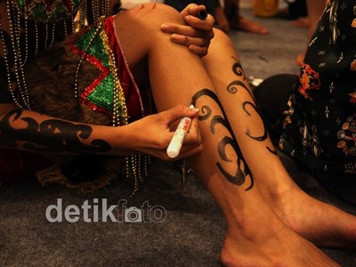 Seni Tato Latok Lakia Bajey
