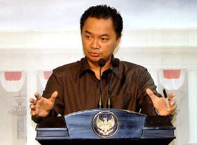 Ingin Menetap di AS? Ikutin Saran Ini