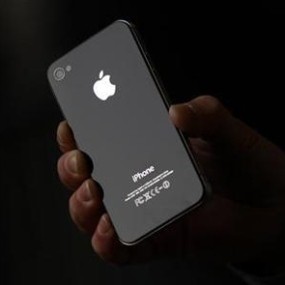 Obama Pesimistis Bisa Pindahkan Pabrik Apple dari China ke AS