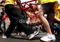 Puluhan Toapekong diarak di sekitar Petak Sembilan, Glodok, Jakarta.