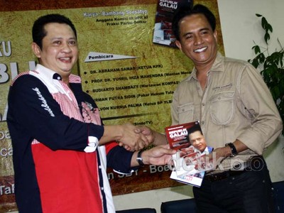 Bambang Soesatyo Luncurkan Buku Republik Galau