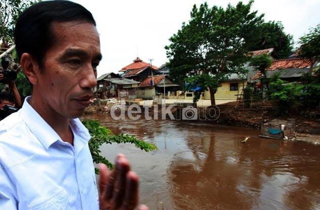 Jokowi Rencanakan Kunjungi Wilayah Banjir Malam ini