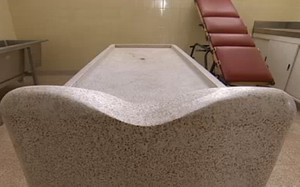 Hiii! Kamar Mayat Ini Diubah Menjadi Hotel