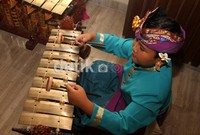 Mereka tampil di sela-sela pembukaan Worl Culture For Development Forum (WCF) 2013, bertemakan Kekuatan Budaya Membangun Kesejahteraan Rakyat Hotel Santika Nusa Dua, Bali, Senin (22/10). Gus Mun/detikcom.