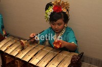 Gender Wayang adalah sebuah instrument yang digunakan untuk mengiringi upacara keagamaan di Bali seperti pada upacara Dewa Yadnya untuk mengiringi pertunjukan Wayang Gedog (wayang lemah) dan pada upacara Manusa Yadnya mengiringi prosesi potong gigi (mepandes). Gus Mun/detikcom.