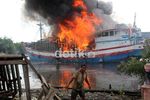 3 Kapal Terbakar di Pelabuhan Dumai