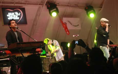 Jokowi Saksikan Penampilan Indra Lesmana di Hari Terakhir JakJazz 2012