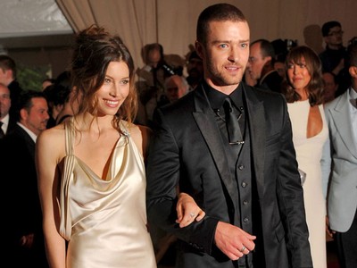 Kemesraan Justin Timberlake & Jessica Biel