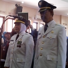 Hari Pertama Jadi Walikota Cimahi, Atty Diprotes Dewan