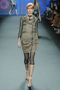 Anna Sui, Spring/Summer 2013. New York Fashion Week SS 2013. [Photo by Frazer Harrison/Getty Images for Mercedes-Benz Fashion Week]