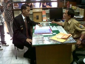 Jokowi: Saya Datang Jam 8, Lurahnya Nggak Ada, Camatnya Nggak Ada