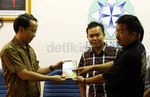 Bukti Kekerasan TNI ke Jurnalis Diserahkan