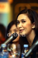 Lama Vakum, Nafa Urbach Masih Cantik