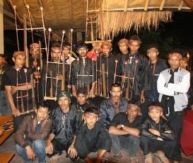 Sepenggal Kisah Mistik Angklung Buhun