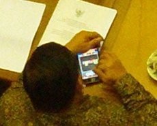 BK DPR Akan Rapatkan Anggota DPR yang Main Game di Paripurna