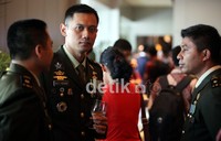Agus yang merupakan anggota TNI Angkatan Darat, kini resmi menyandang pangkat Mayor (Inf) per tanggal 1 April 2012.