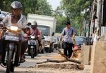 Minim Trotoar Ancam Pejalan Kaki