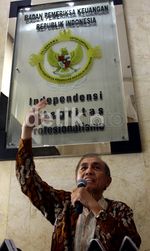 BPK Serahkan Audit Hambalang ke DPR 31 Oktober