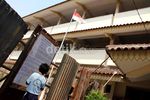 SDN Kembangan Utara 01 dan 02 Disegel