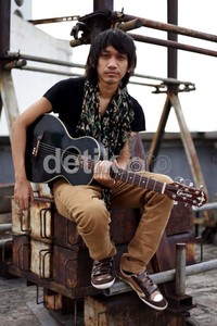 Ia menyumbangkan lagu I Love You untuk film Hello Goodbye.