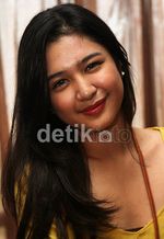 Manisnya Mikha Tambayong