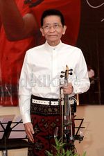 Aksi Idris Sardi Sang Maestro Biola