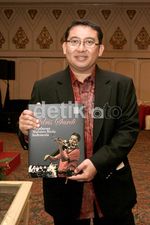 Idris Sardi: Perjalanan Maestro Biola Indonesia