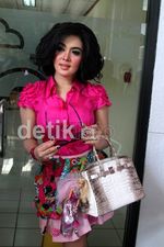 Rok Barbie Syahrini