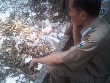  Bersihkan Sampah di Manggarai Cukup Perbanyak Truk Pengangkut