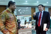 Seminar tersebut membahas topik aktual dan strategis sektor Supply Chain Management untuk merefleksikan nilai-nilai profesionalisme pemuda dalam memperingati hari Sumpah Pemuda.