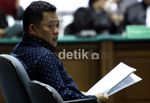 Eks Bupati Buol Jalani Sidang Perdana