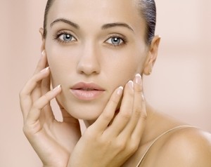 Ini 4 Tips Kecantikan yang Salah