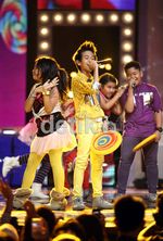 Coboy Junior Warna-warni di Atas Panggung