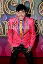 Ivan Gunawan & Indra Bekti Kompak Serba Pink