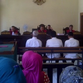 Terdakwa Sengaja Bayar Lebih Tagihan Hotel