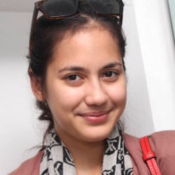 Pevita Pearce Kewalahan Syuting Film 5cm di Gunung Semeru
