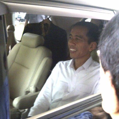 Jokowi Ajak Istri Tinjau Kondisi Rustanti